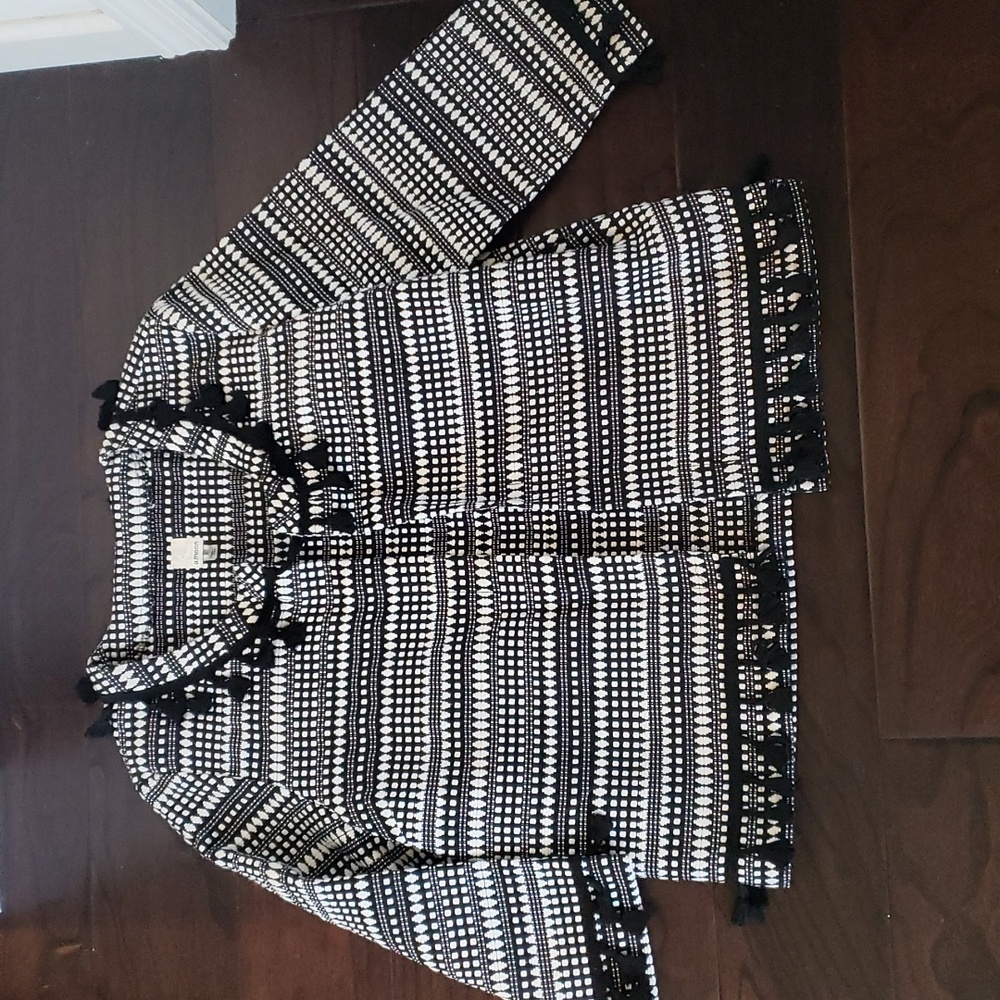 A.moon blazer size large